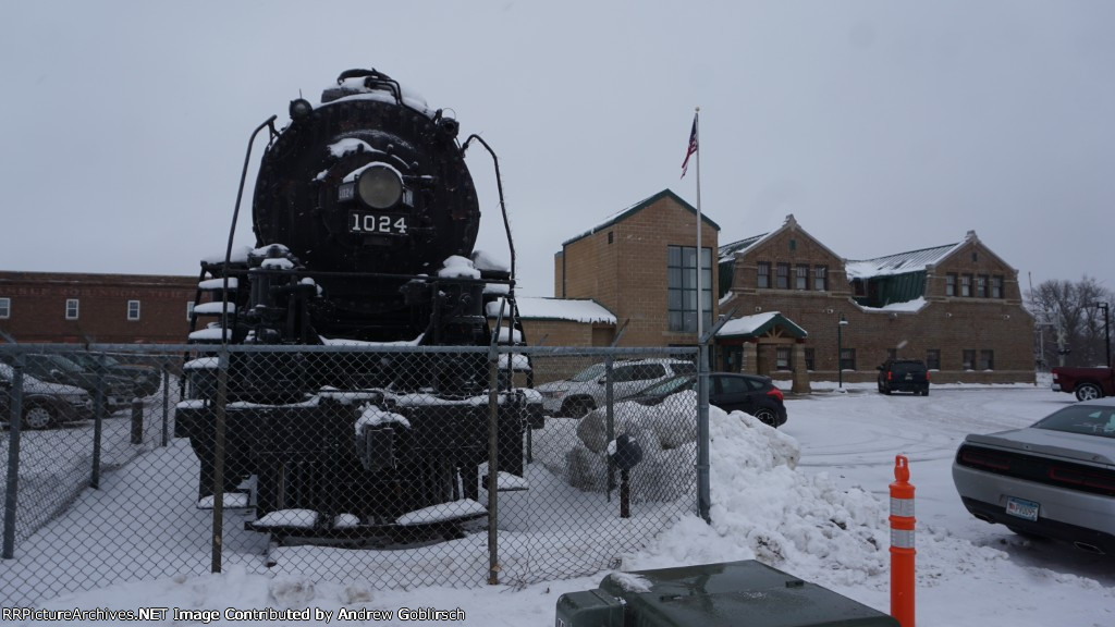 SOO 1024 in the Snow Infront